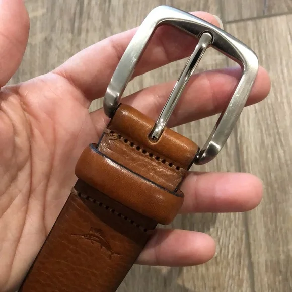 TOMMY BAHAMA Genuine Italian Leather Belt - Picture 6 of 11